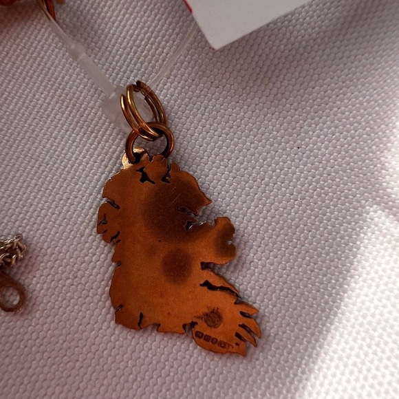 Vintage 9K Yellow Gold Dublin 1970s Charm Pendant for charm bracelet - Picture 4 of 8